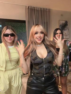 A post by @arigameplays on TikTok caption: Nadie fue obligado a grabar el trend de ONLINE 😎 #arigameplays #ariabela @rivers @Ama Blitz👾 