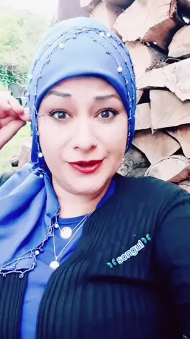 A post by @maral..songul on TikTok caption: #anılar #maral #🦋🦋🦋🦋🦋 #fransa #paris #aksaray #hollanda #almanya #sivas #maras #turkiyem #turkiye #ikigozum 
