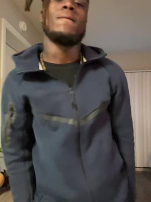 A post by @mrflawdaaa on TikTok caption: this shi jus make me wanna get jiggy😂🔥 #fyp #funny #trending #viral 