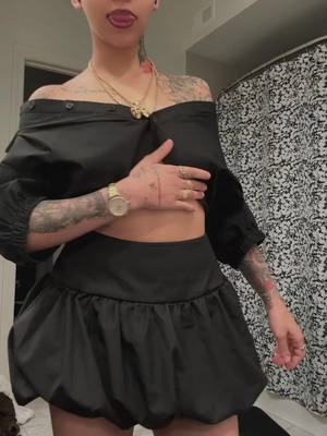 A post by @ravencelinee on TikTok