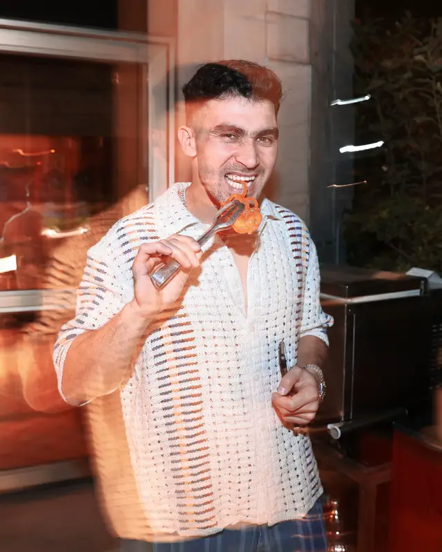 A post by @rahmanullahgurbaz31 on TikTok caption: Afghan jalebi 👌