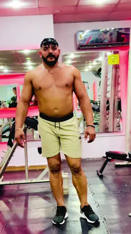 A post by @malik_beniameen on TikTok caption: 💪#malik_beniameen 