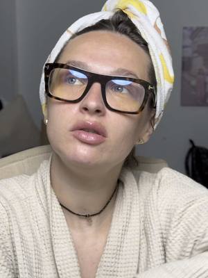 A post by @monicaraduofficial on TikTok caption: Bună dimineața femei minunate ♥️♥️♥️