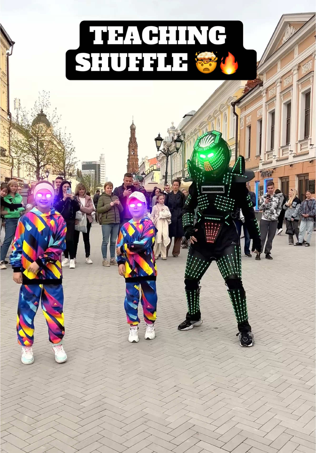 A post by @tuzelitydance on TikTok caption: TUZELITY TEACH SHUFFLE 😱🔥🔥 NEON MODE !! ⭐️⭐️