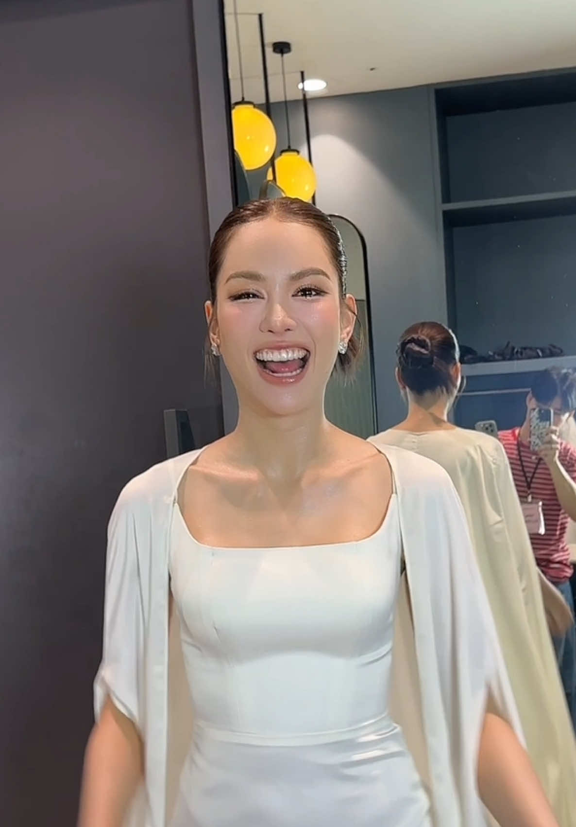 A post by @annasnga1011 on TikTok caption: หรือหนูเกิดมาเพื่อเป็นดาวเต้น TikTok #แอนนาเสือ #annathethaiger #tiktokคนบันเทิง 