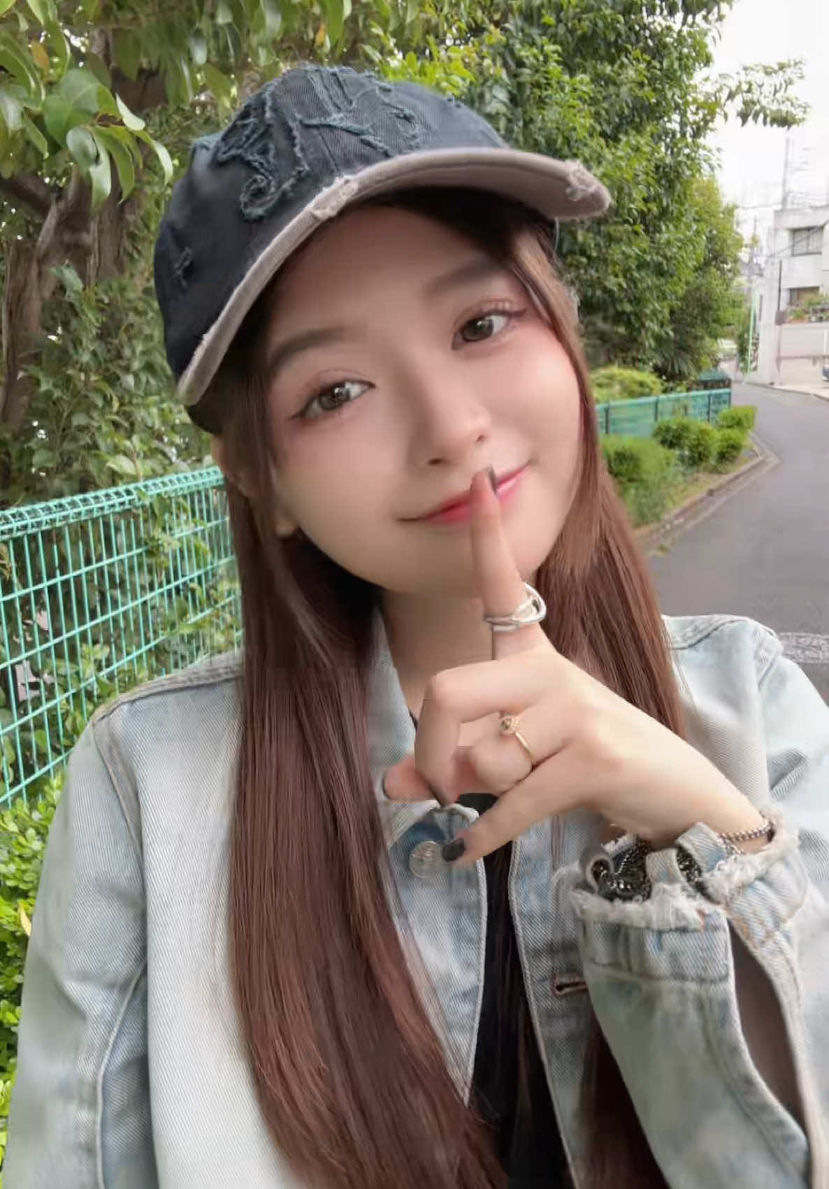 A post by @kageihina on TikTok caption: 夏前になるとこの曲聴きたくなる