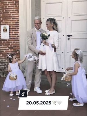 A post by @aliciasmumlife on TikTok caption: 20.05.2025, für immer einer der schönsten Tage unseres Lebens!🕊️🤍💍 #aliciasmumlife #mamaleben #schwanger #hochzeit #heirat #marriage #weddingday #fy #fyp #viral 