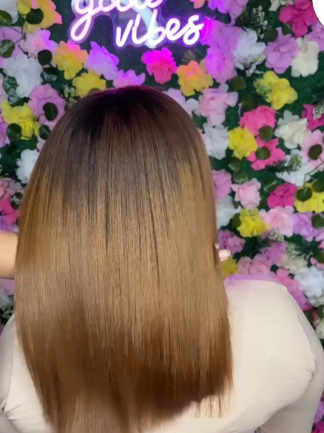 A post by @isabelcristinaor22 on TikTok caption: recuperación de cabello dañado por tintes , decoloración alizado