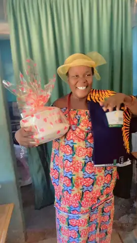 A post by @lameteick21officiel on TikTok caption: Les mots ne suffiront jamais pour exprimer tout l’amour que je ressens pour toi maman. Tu es mon pilier, ma lumière, mon exemple. Merci pour chaque sacrifice, chaque câlin, chaque prière en silence. Je t’aime plus que tout. Bonne fête maman ❤️ #ReineDeMaVie #FêteDesMères 