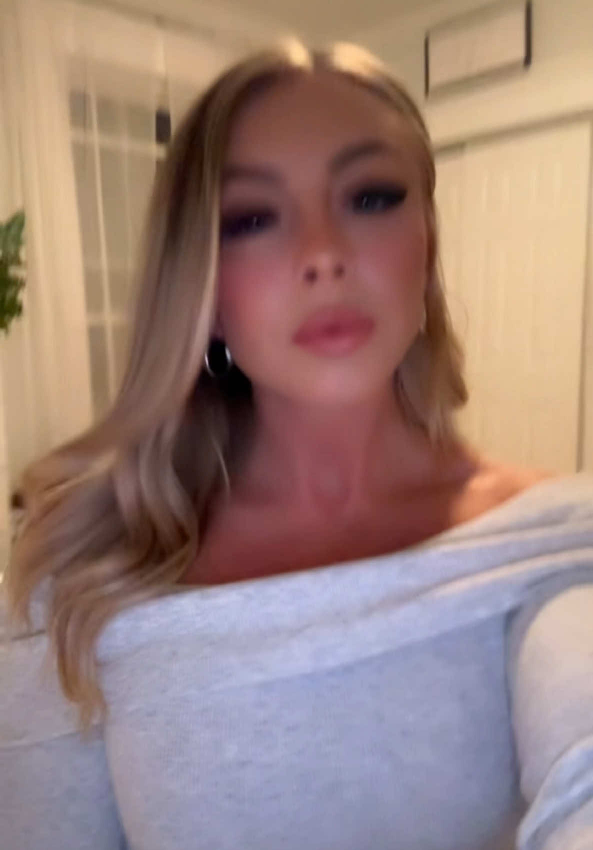 A post by @laurmonteithfit on TikTok caption: I make up sometimes #fypシ゚ #makeup #getreadywithme 