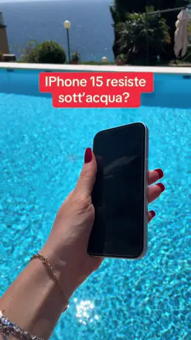 A post by @ladymarloow on TikTok caption: #iphone #apple #iphone15 #iphonetricks #perte #neiperte 