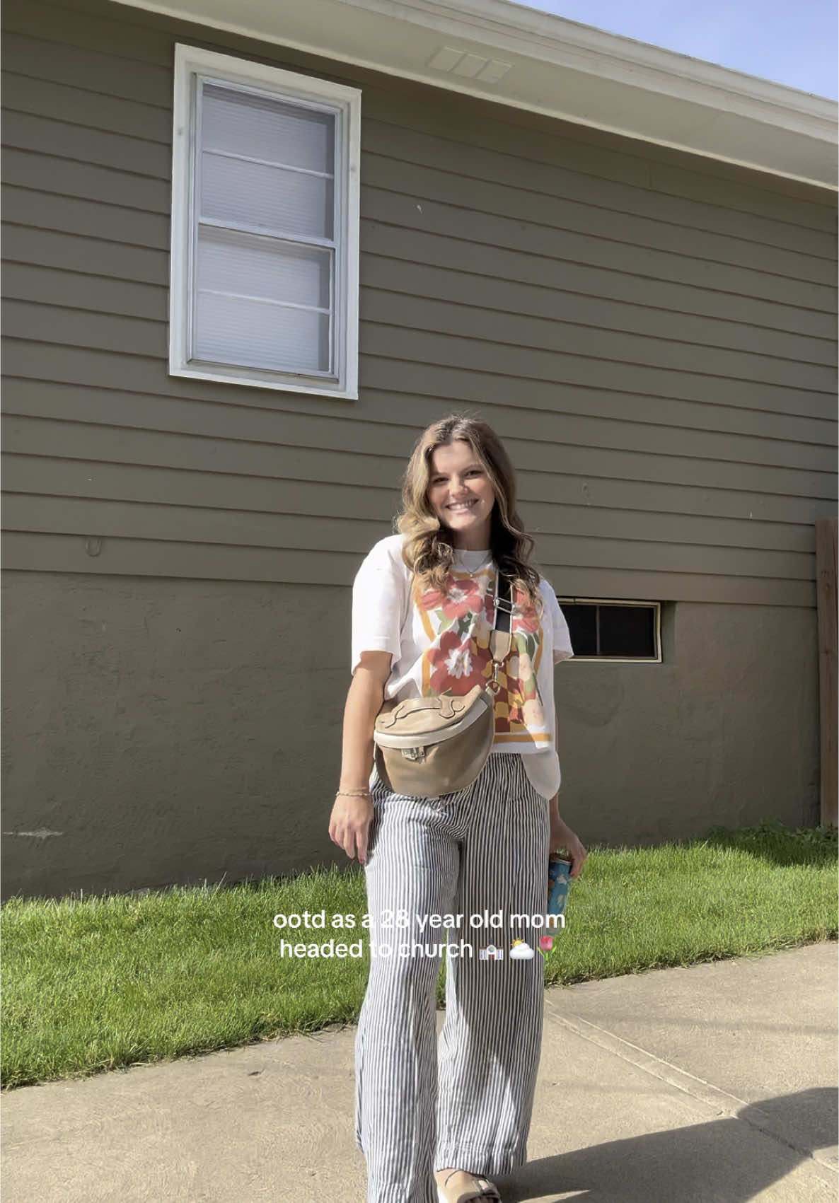 A post by @foxxvbaby on TikTok caption: my husband honked at me while i was filming and scared me so bad 😂 happy sunday ☺️ #ootd #casualoutfits #casualstyle #momsoftiktok #momofone #momof1 #ohiomom #alaninu #sundayfunday #sundayootd #churchfit #oldnavystyle @Alani Nutrition 