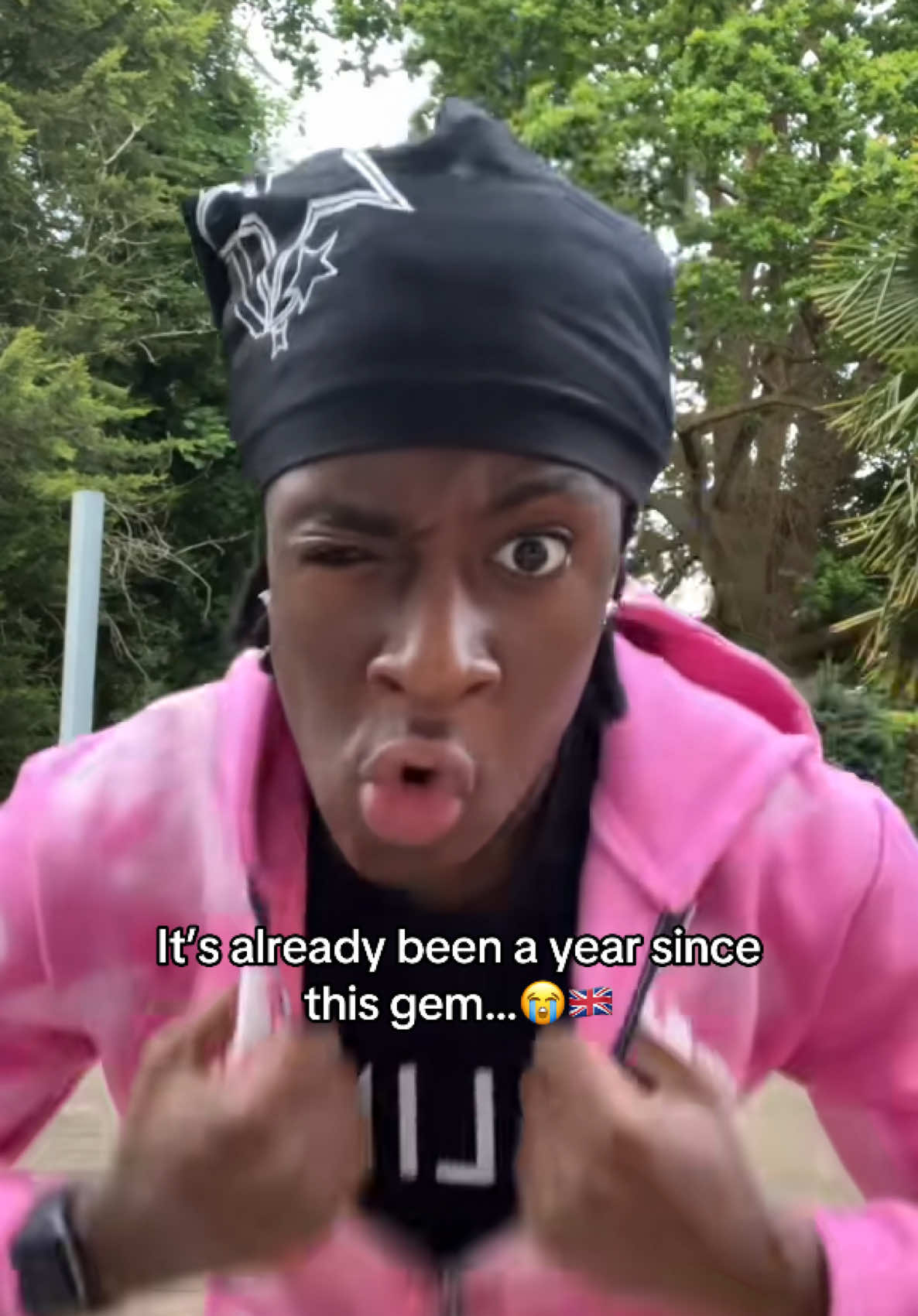 A post by @incogwhydee on TikTok caption: Got a couple hundred million views from this trend alone…😭🇬🇧 #fyp #whydee 