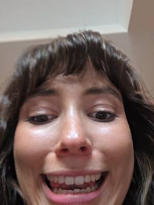 A post by @emmageikie_ on TikTok caption: Respuesta a @patriciavsotomoy básicamente una kardashian