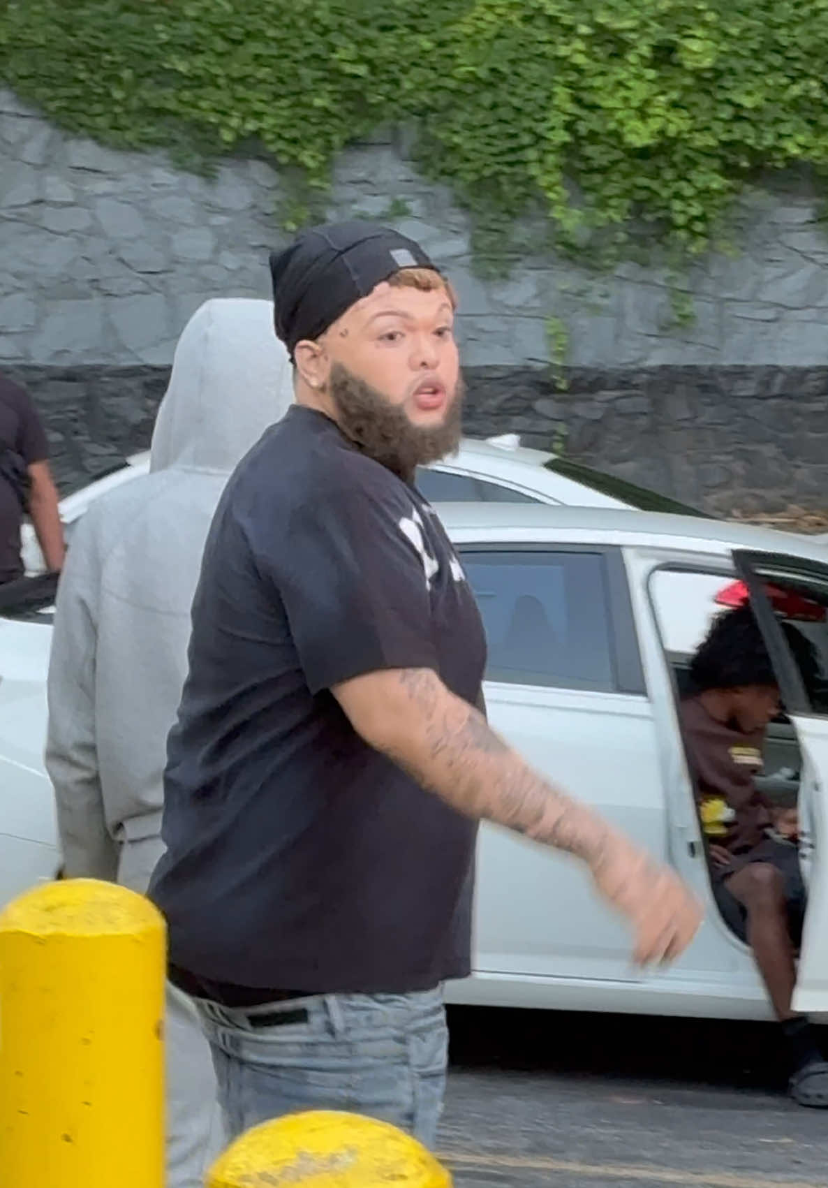 A post by @druski on TikTok caption: The 👱🏻‍♂️ thats Accepted by the Hood 😂😂😂😂😂😂😂 #druski #skit #funny #hood #white #couldabeenrecords #fyp #foryoupage 