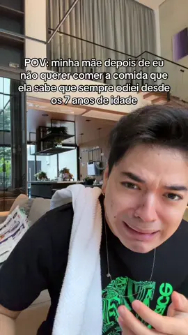 A post by @morimura on TikTok caption: e ela ajnda fica surpresa(?)?(?) juro 🗣 a sua é assim tb? @liammiller