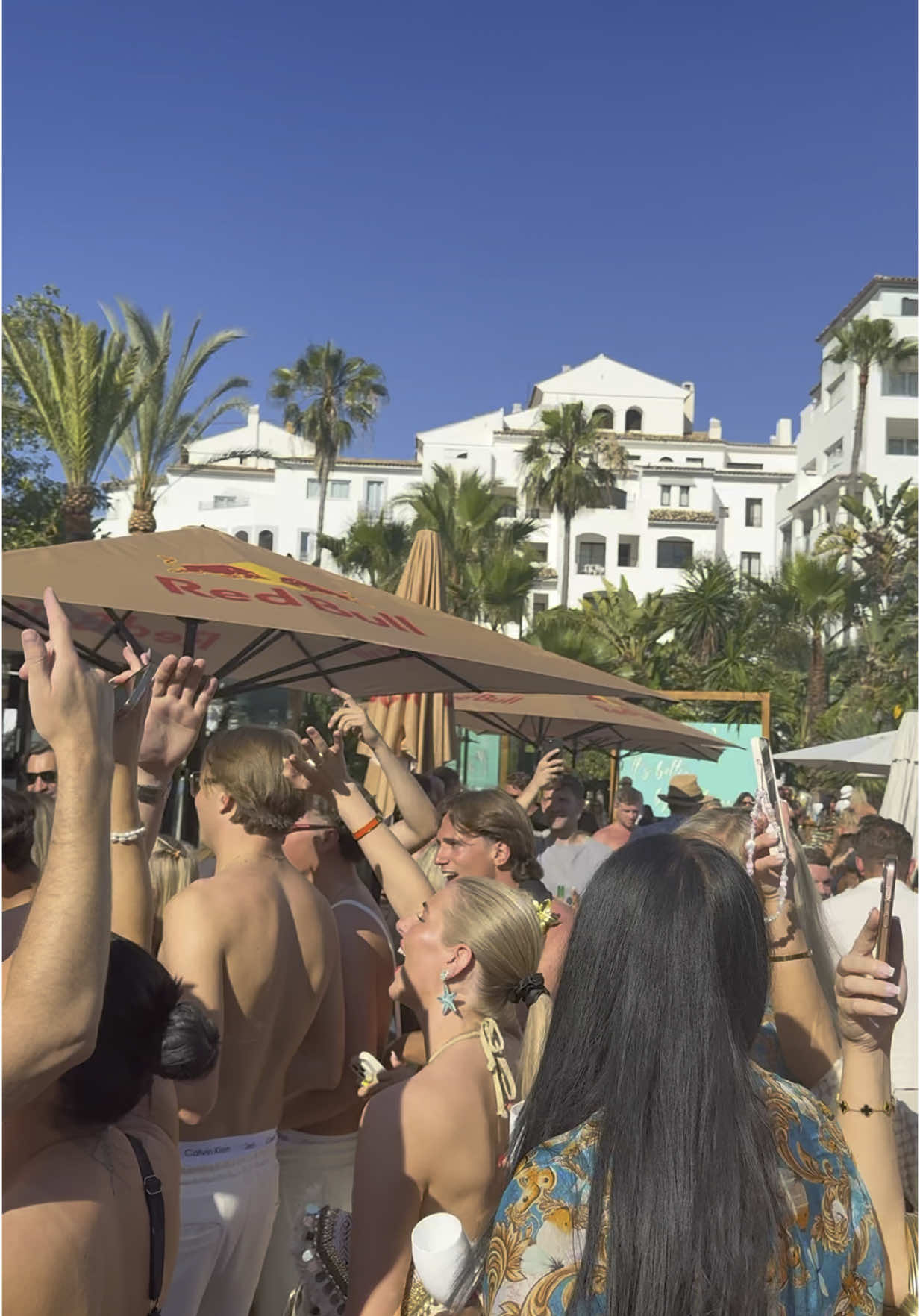 A post by @cassiusmears on TikTok caption: 🥳 #fyp #cappuccino #marbella #beachclub #foryoupage 