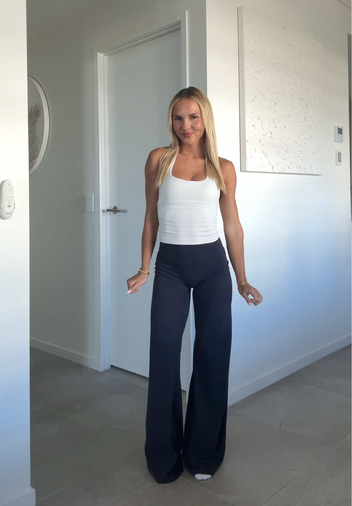 A post by @hannahhpearson on TikTok caption: From gym girl to 👄  