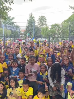A post by @clubamerica on TikTok caption: Vamos todos juntos Águilas ❤️🦅 #ClubAmérica #TikTokDeportes 