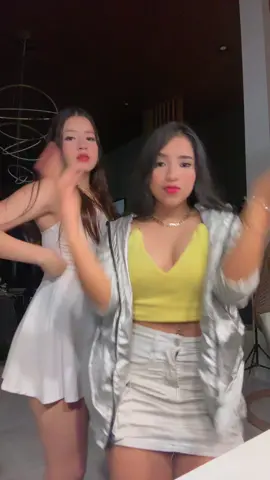 A post by @magacha.mpa30 on TikTok caption: @𝙆𝙞𝙖𝙧𝙖🦋. Mi pollita🩷