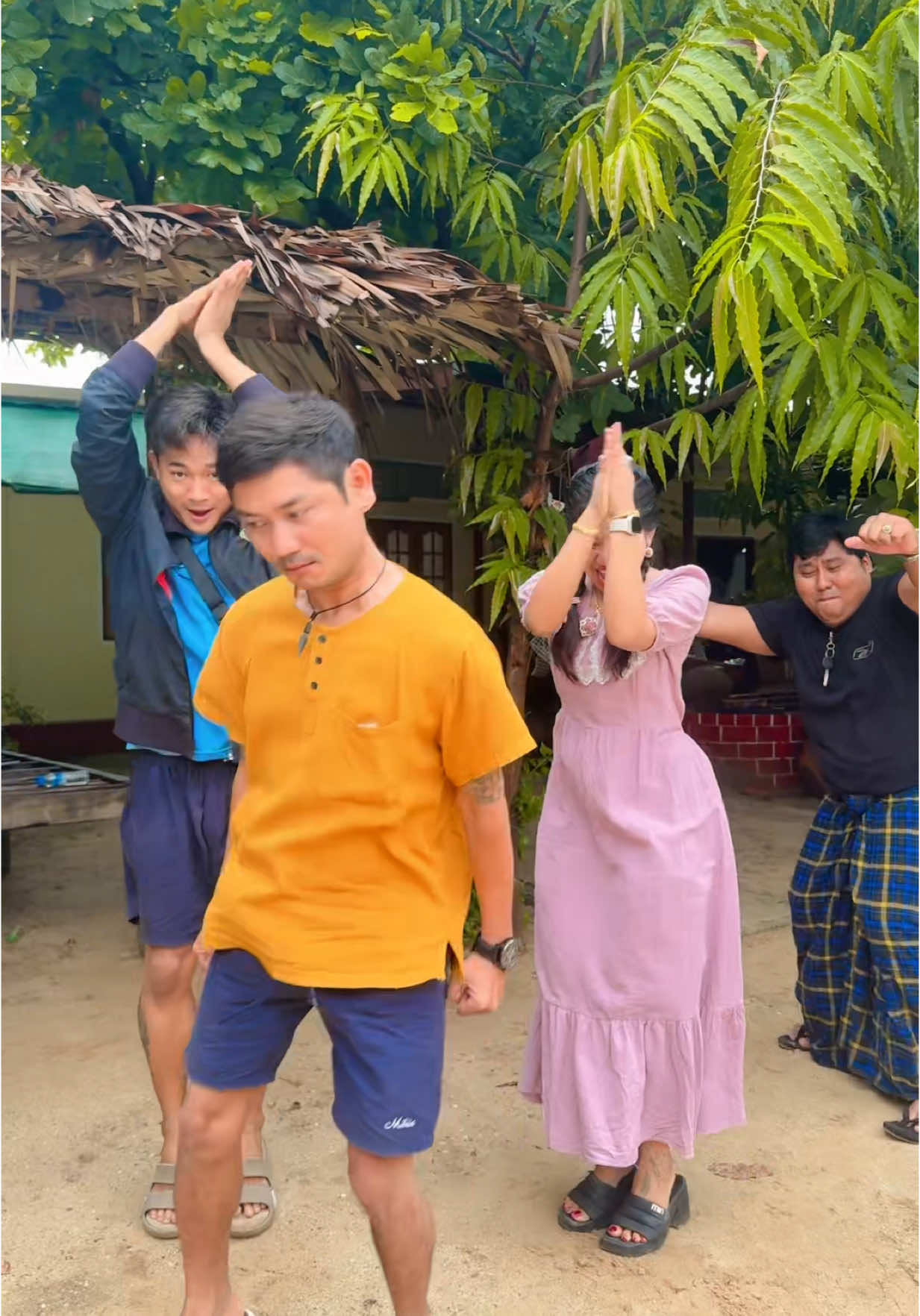 A post by @bomalay551 on TikTok caption: ဘာငါးတေလဲဟာ@Yay Chan ဘိသိက် ရေချမ်း @Nyeinchanthu (ပေါက်စိ) 😅 @ချစ်တတ်သူကြီး #myanmartiktok🇲🇲🇲🇲 #foryoupage❤️❤️ #fyp 