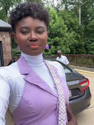 A post by @afuaasantewaasingathon on TikTok caption: Weight loss wahala 🤭 my clothes are big now 😄 but no bagawaya  #bigclothes #weightlosstransformation #afuaasantewaa #atlanta #purple #viralvideos #trendingvideo 