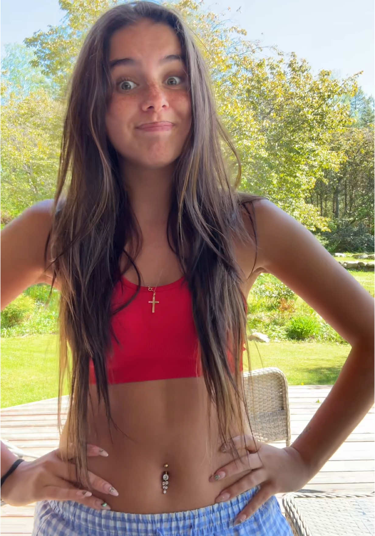 A post by @mirellavirallinen on TikTok caption: se on sun OMA VIKA #fyp 