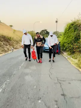 A post by @handsome_khuthuza on TikTok caption: Weeee maluuuuuu😂😂