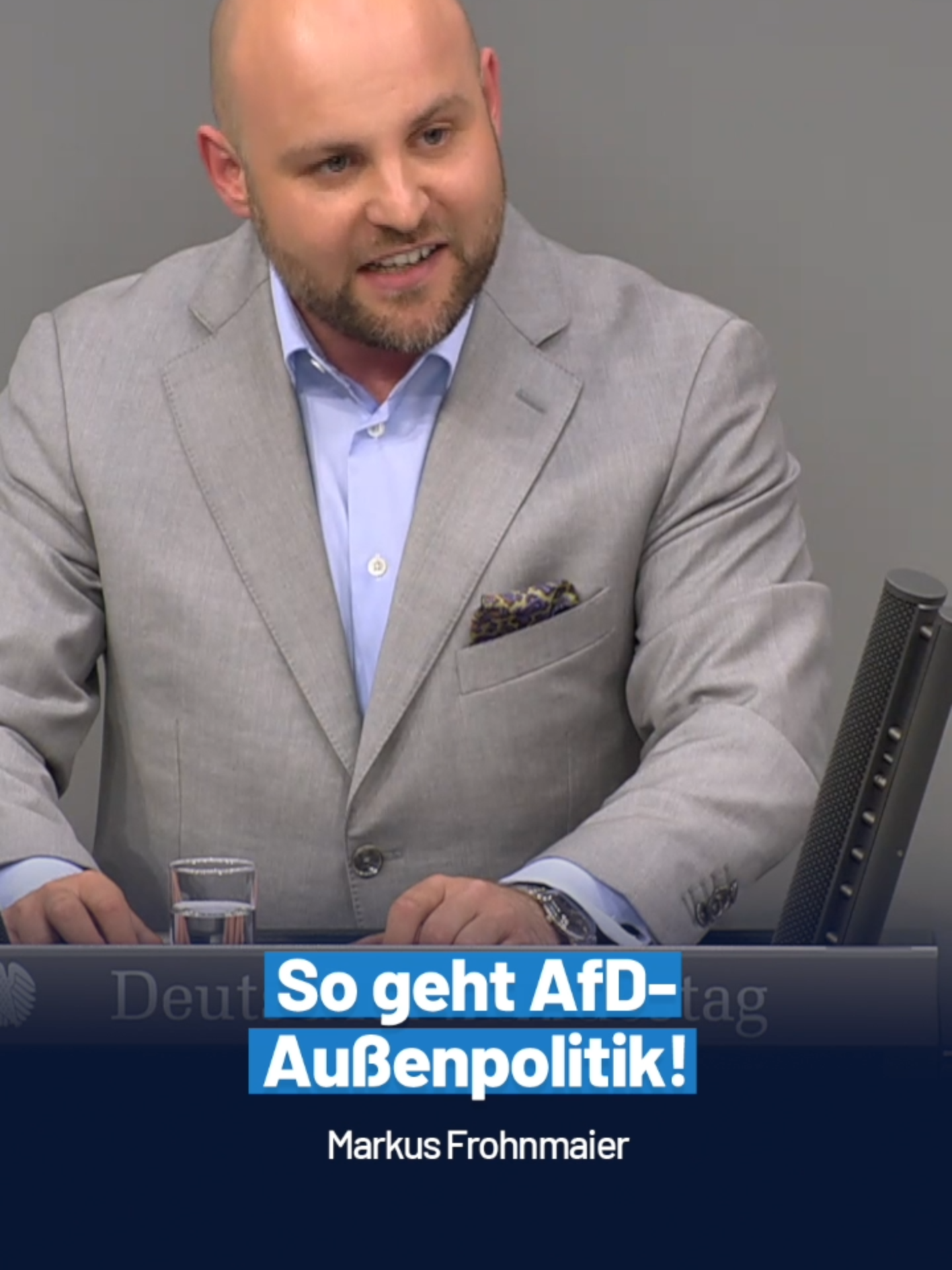 A post by @afdfraktionimbundestag on TikTok caption: So geht AfD-Außenpolitik! #bundestag #ukraine