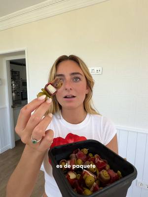 A post by @nataliaxprr on TikTok caption: gildas 🤝🏼 yo 