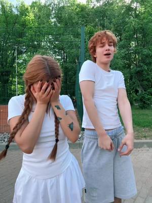 A post by @tenderlybaemusic on TikTok caption: Рыжие на корте!