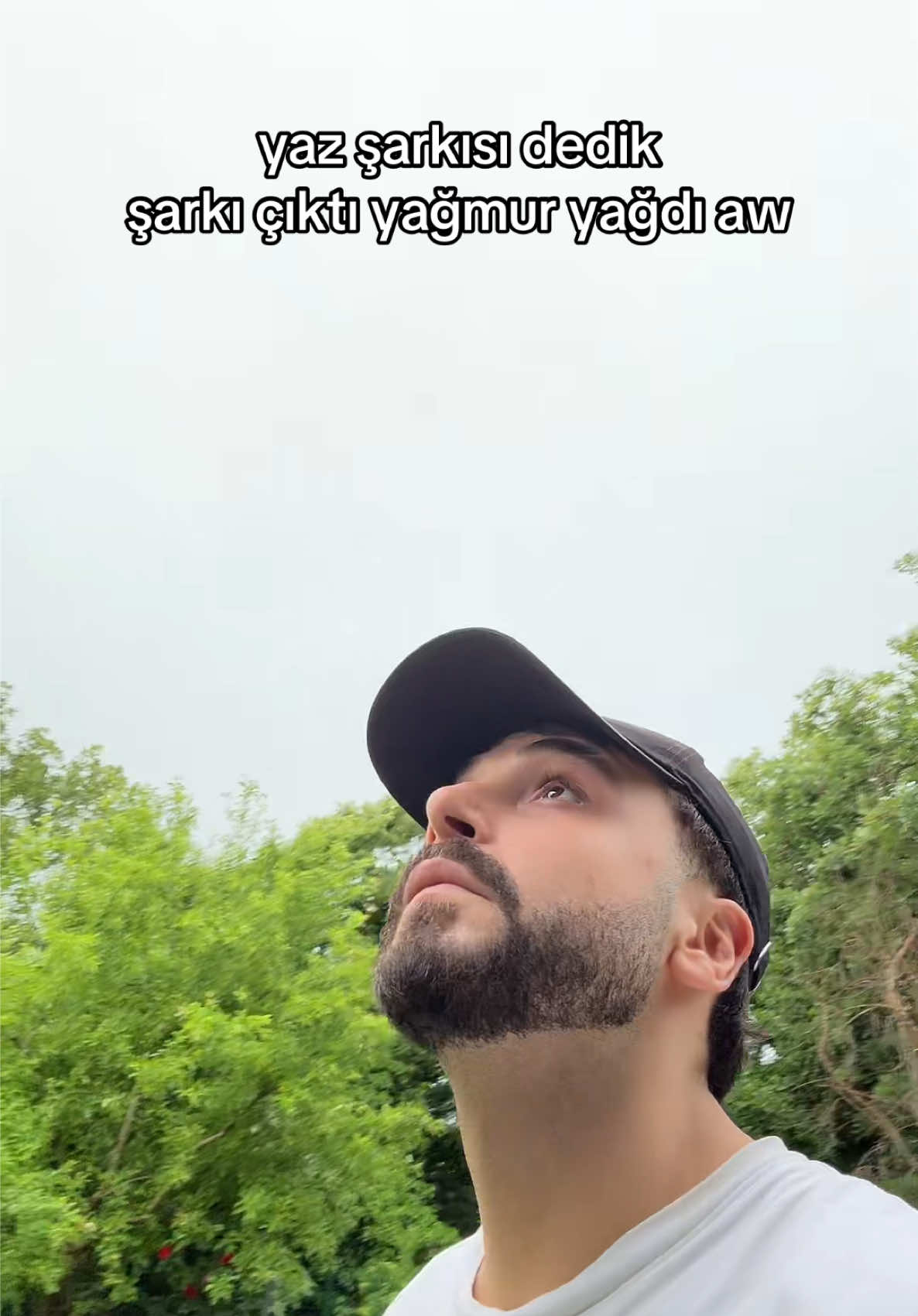 A post by @sefo on TikTok caption: damla kicke denk gelince dayanamadım #afacan #yenişarkı 