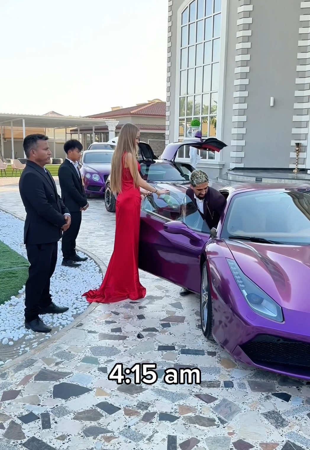 A post by @mo_vlogs on TikTok caption: Day in my life 🔥 Link in bio use code: Mo10 @Atyab Al Marshoud 