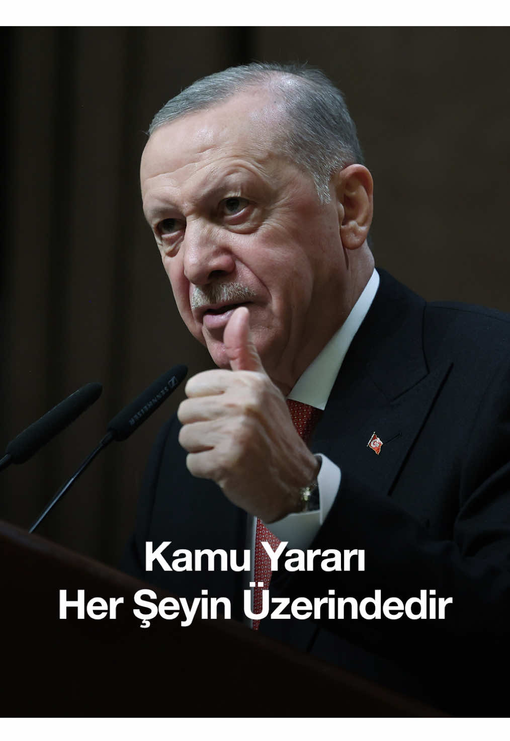 A post by @rtedijital on TikTok caption: Kamunun yararını ilk planda tutan, hukuka ve etik davranış ilkelerine uyan, vatandaşın derdine derman olmak için uğraşan, üstün bir vazife şuuruyla çalışan her bir kardeşimin bu milletin başının üstünde yeri vardır.