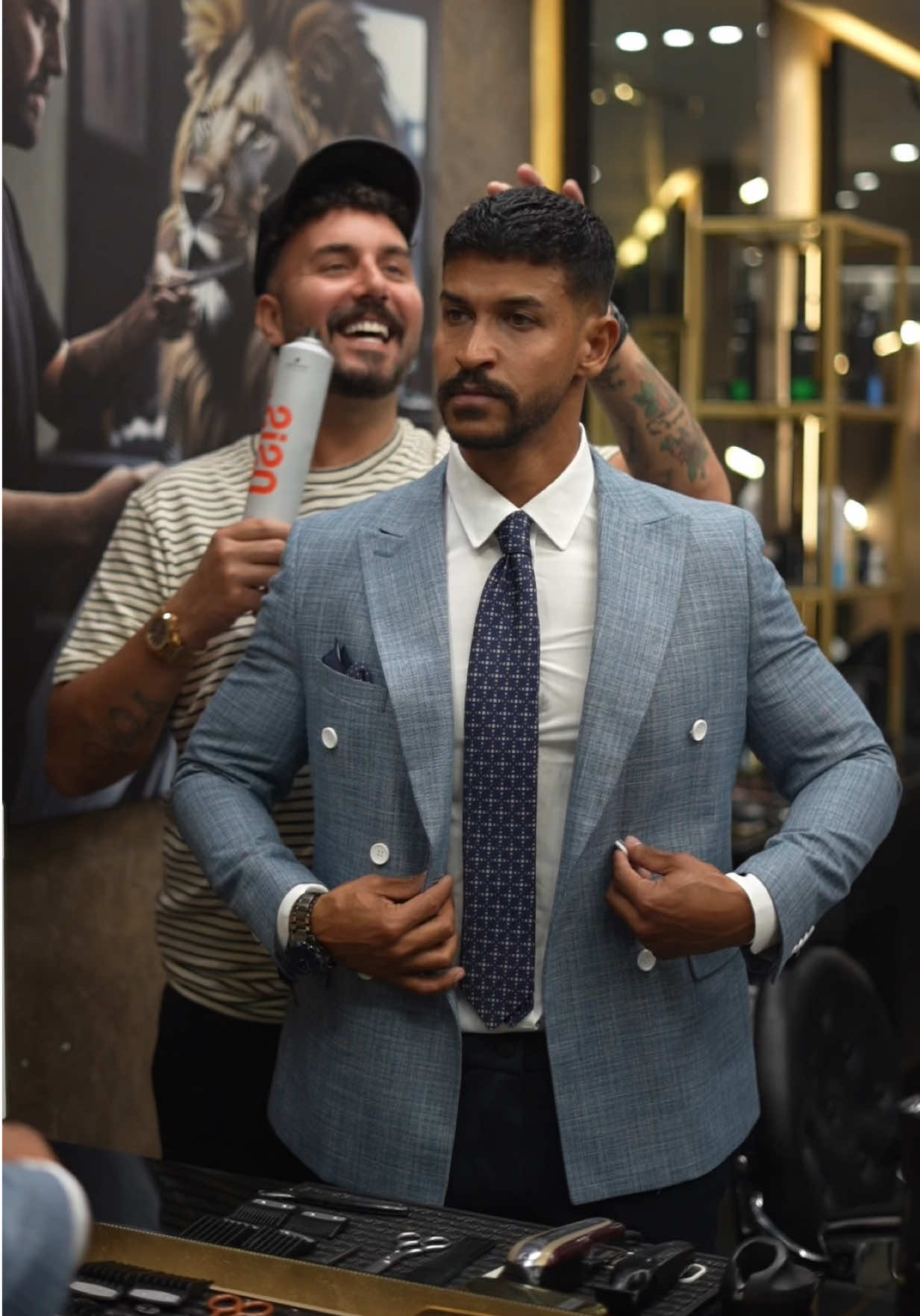 A post by @taha.asaad on TikTok caption: منشن للعروس الوضع مايطمّن ما ضل غيري أعزب 😵‍💫😅 #tahaasaad #lifestyle #viral #explore #fyp #trend #tiktok #fashion #model 