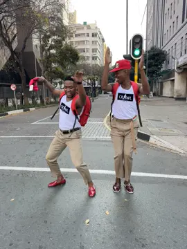 A post by @handsome_khuthuza on TikTok caption: Asha amandende 😂😂aiii uyasiphazamisa u @Quality Biyela  sisabaleka kamnandi no @Njabulo Langa.  Khuthuza 2025 loading 
