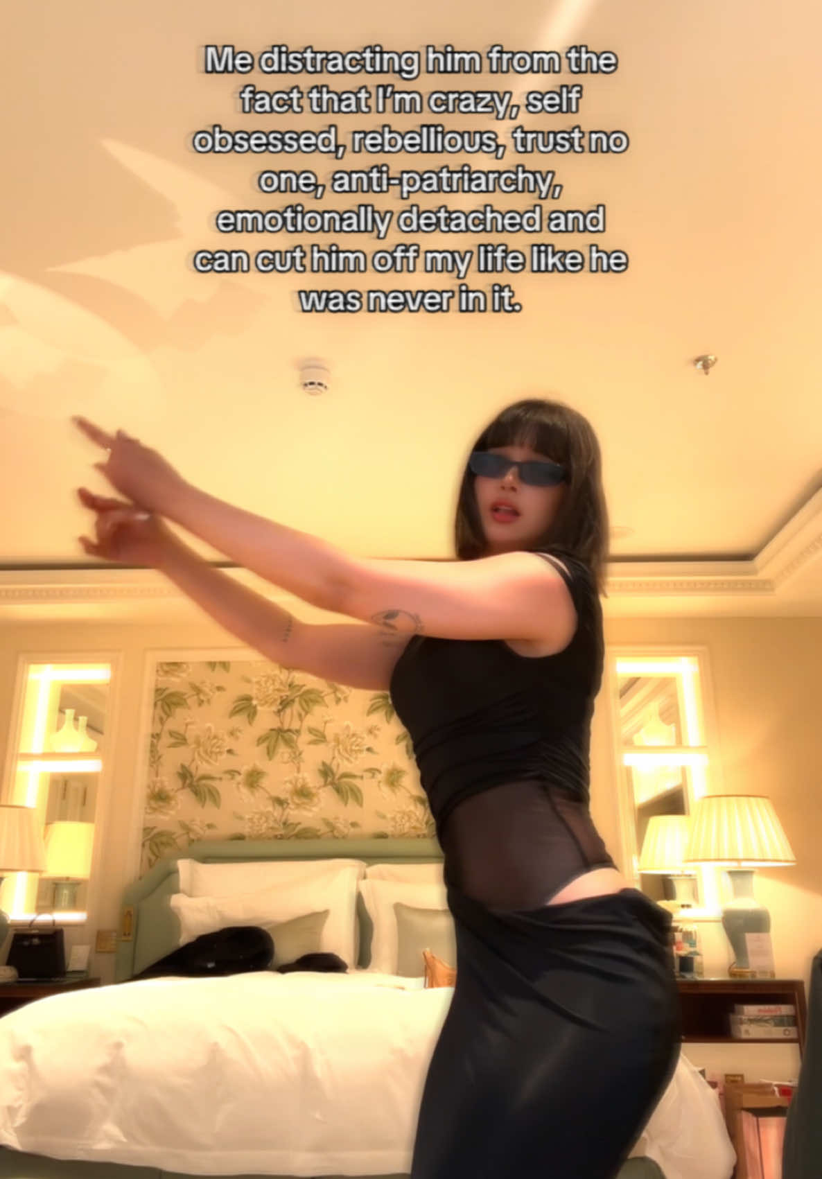 A post by @slimeneazza on TikTok caption: Il just a girl 🎀 #azzaslimene  #london  #عزة_سليمان  #foryou  #تونس🇹🇳  #الجزائر🇩🇿  #السعودية🇸🇦  #المغرب🇲🇦  #azzafamily💜  #model  #العراق🇮🇶 