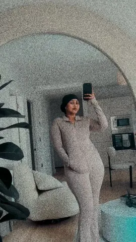 A post by @najmanashaad010 on TikTok caption: ❤️