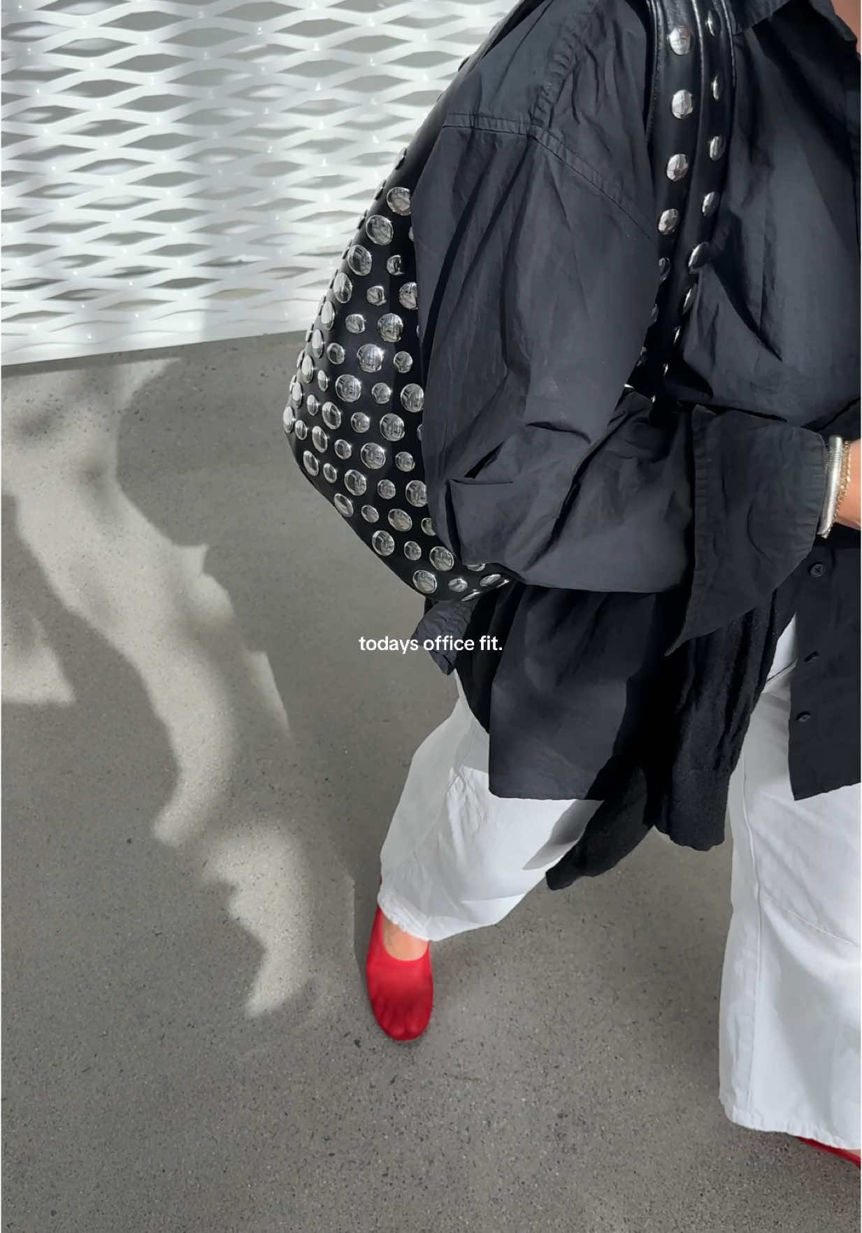 A post by @enna.knezevic on TikTok caption: A pop of red. ❤️ #scandinavianstyle #scandistyle #OOTD #whatiwore #outfits #workfits #officelook #springoutfit 