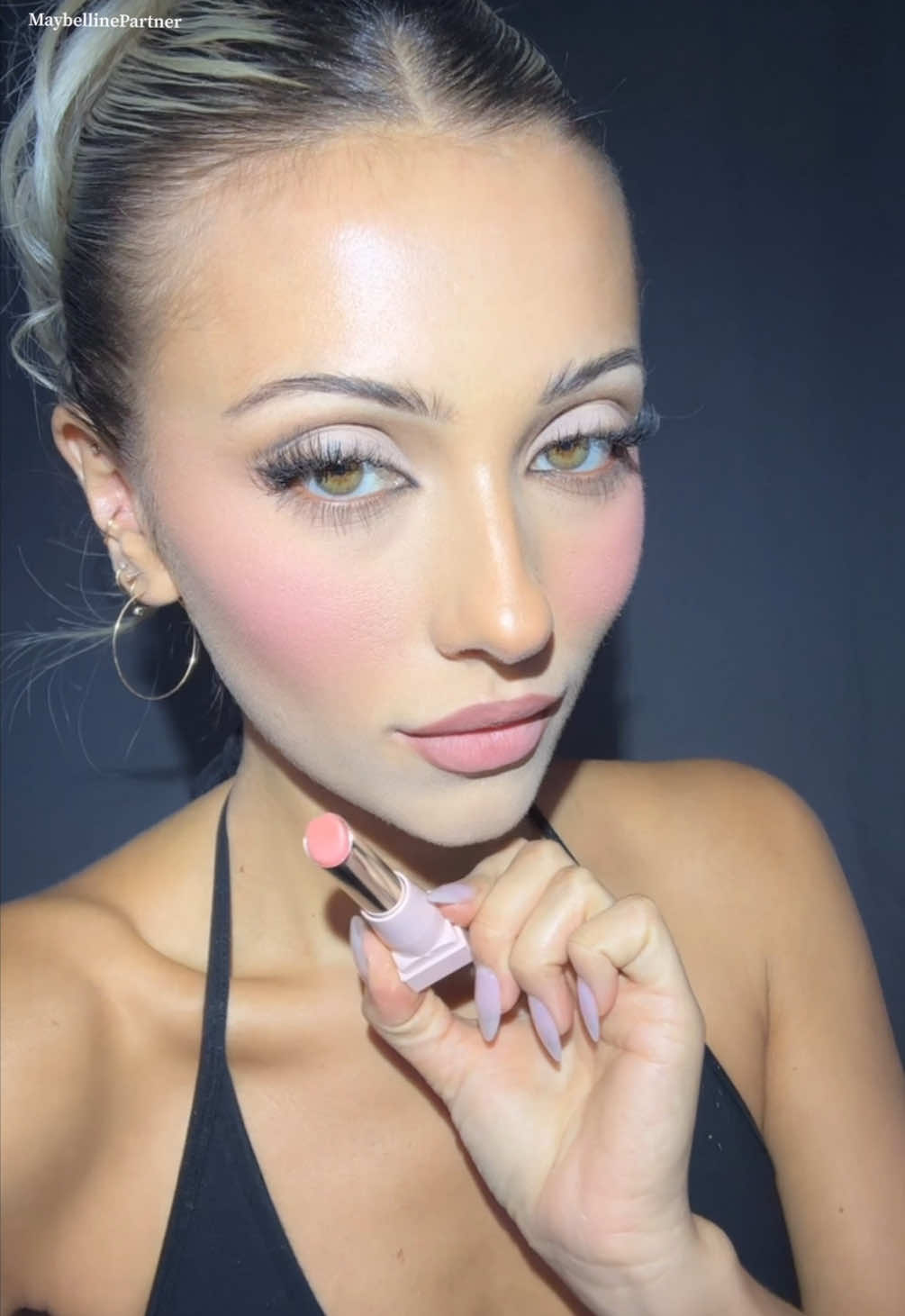A post by @alexisfrasca on TikTok caption: a glaze for every mood 🩷 wearing @Maybelline NY lifter glaze in shades -rose bite -latte crush -pink drip & -cherry swirl #maybellinepartner #ad 