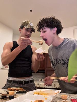 A post by @daus_mendoza on TikTok caption: mukbang with my boyfriend and cuñada🤭 #mukbang #food #eating #sushi 