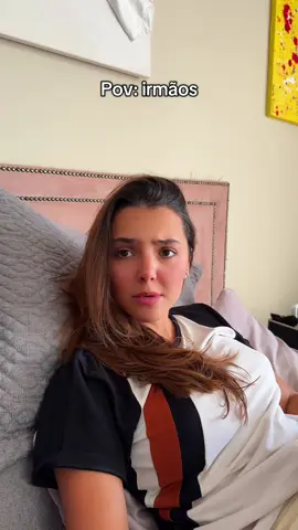 A post by @camilatrianda on TikTok caption: @JULIA TRIANDA nunca sabemos quando vem a próxima humilhação