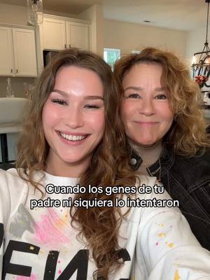 A post by @sondra_blust on TikTok caption: Mi gemela 😍