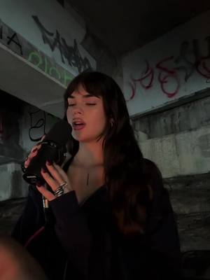 A post by @syamaliiii on TikTok caption: no replacing you @pinksweatsmusic #songcover #rnb #vocals 