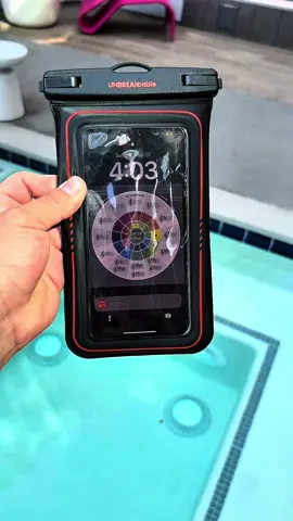 A post by @dansurtiktok on TikTok caption: Compra el tu yo en el carrito anaranjado! #phone #unbreakcable #pohoneprotector #tiktokshop #freeshipping #fy #ConSantanderConecto 