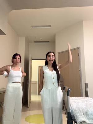 A post by @adrianaciriblan95 on TikTok caption: 2 zile, un upgrade 😏