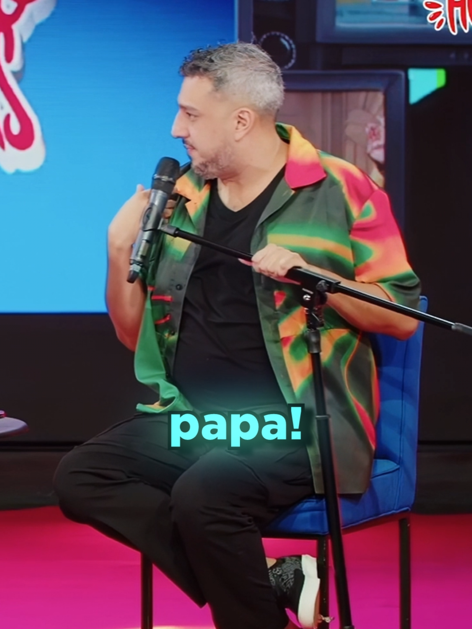 A post by @hablandohuevadas.pe on TikTok caption: El Papa se pasó de peruano #hablandohuevadas #humor