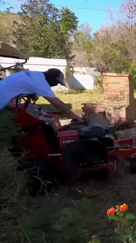 A post by @lawncarejuggernaut on TikTok caption: * NEWSLETTER SIGN UP -- https://lawncarejuggernaut.com/newsletter/