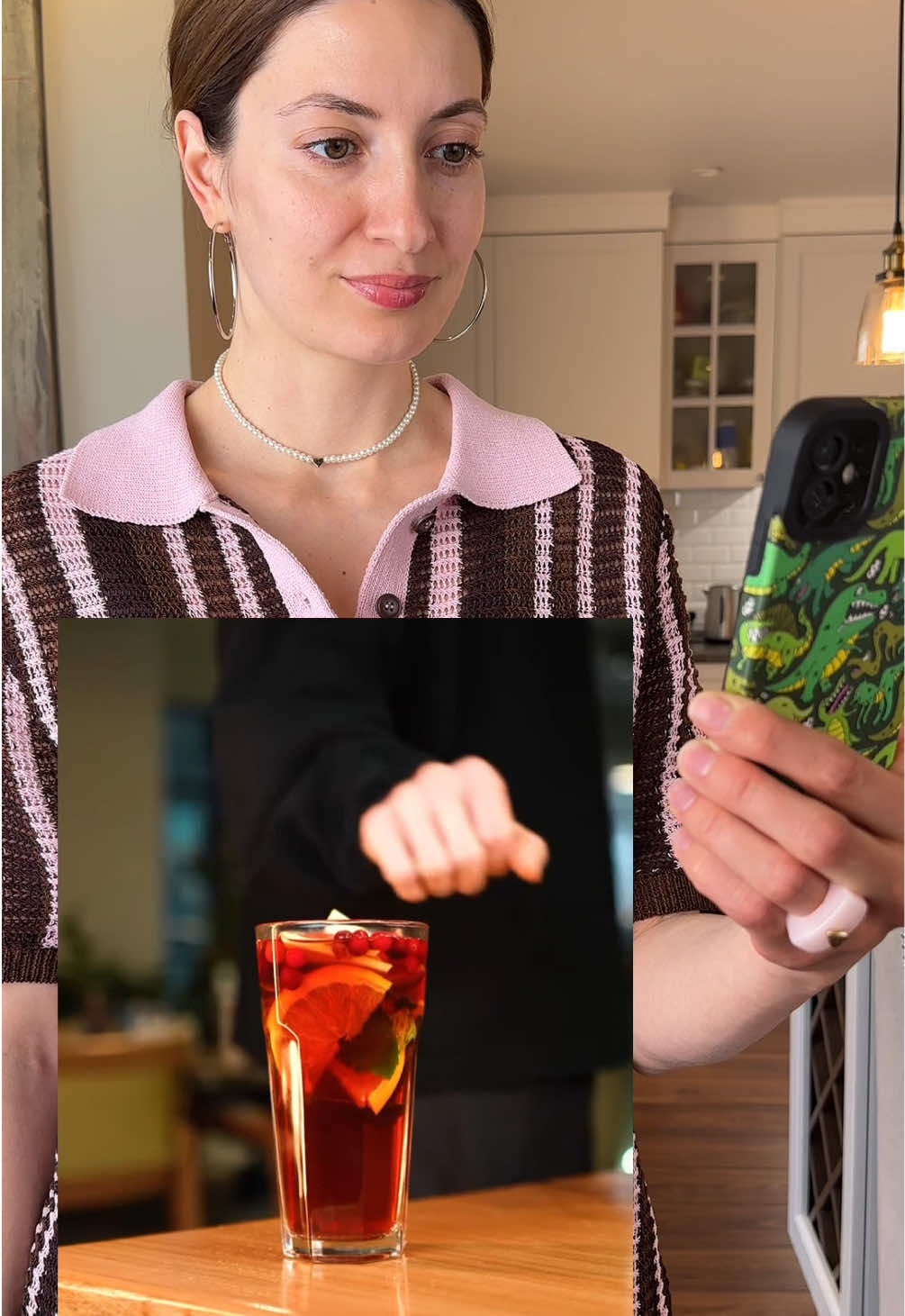 A post by @dashachepizhko on TikTok caption: Like the effect? Try it yourself! #CapCut #capcutrorus #capcutpioneer
