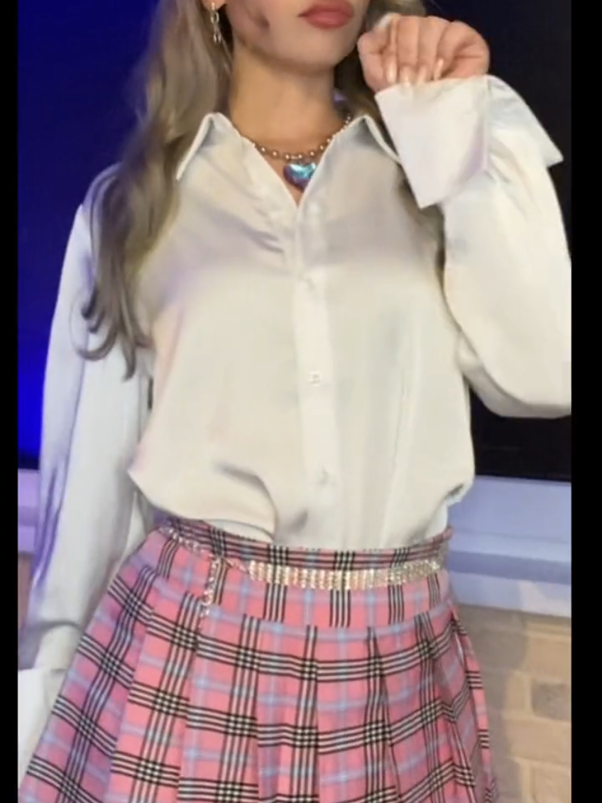 A post by @spacef0xi on TikTok